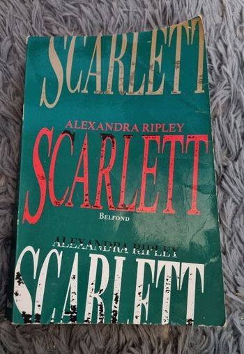 Roman Scarlett 852 pages