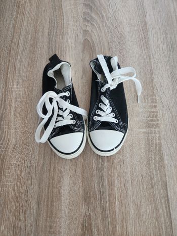 Baskets noires