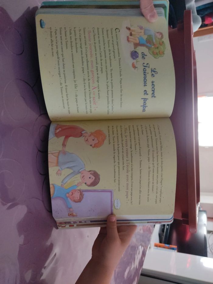 Livre d'histoires - photo numéro 7