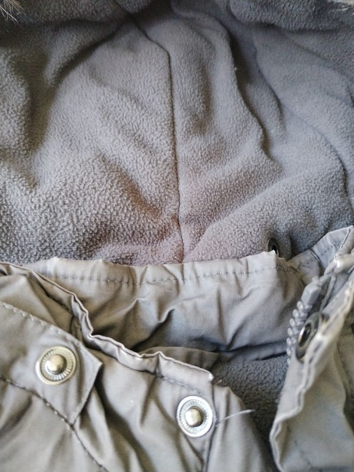 Manteau doublé gris capuche fourrure 4 ans - photo numéro 3