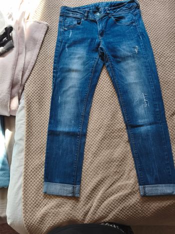 Pantalon jeans elasthane avec avec déchirure femme 