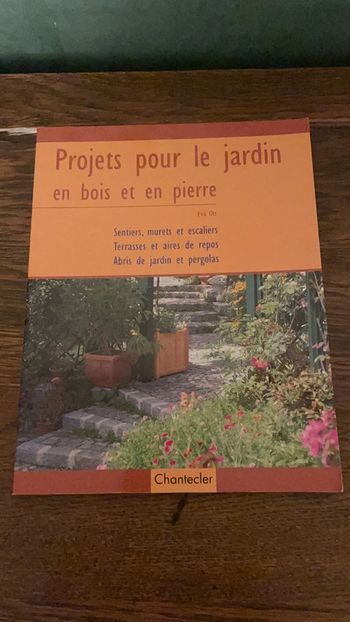 Projets pour le jardin en bois et en pierre - Eva Ott