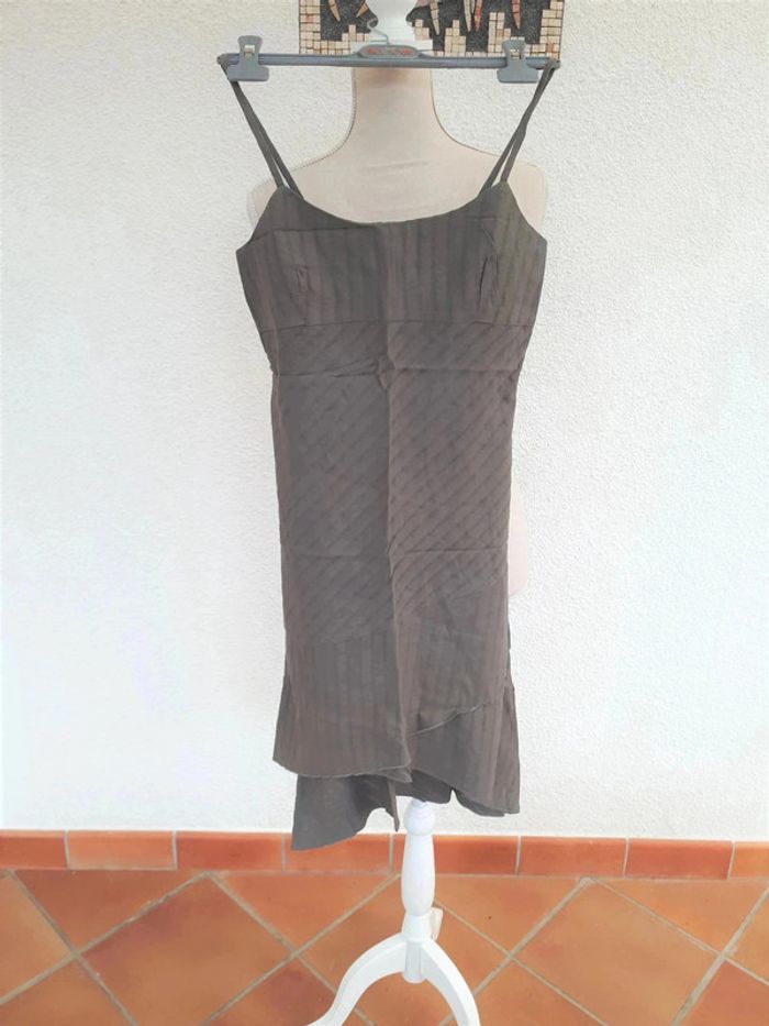 15 € Robe estivale été kaki y2k vintage taille 36