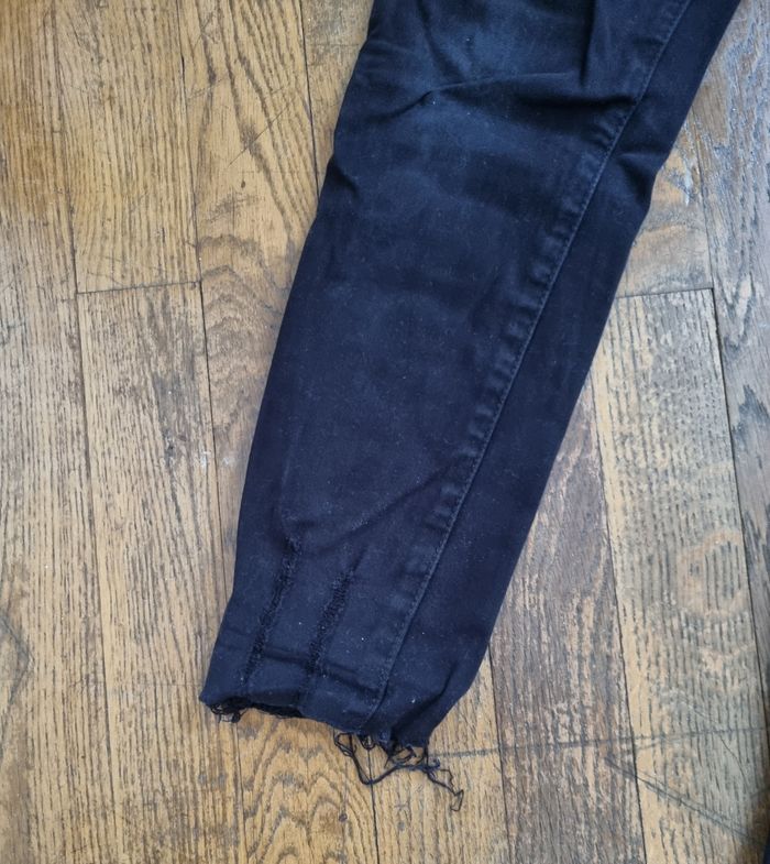 Jean skinny noir fille taille 12/13 ansJean skinny noir fille taille 12/13 ans - photo numéro 2