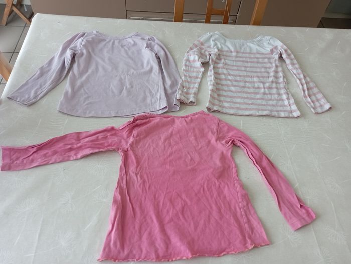 Lot 3 tee shirt manches longues marques diverses 3/4 ans