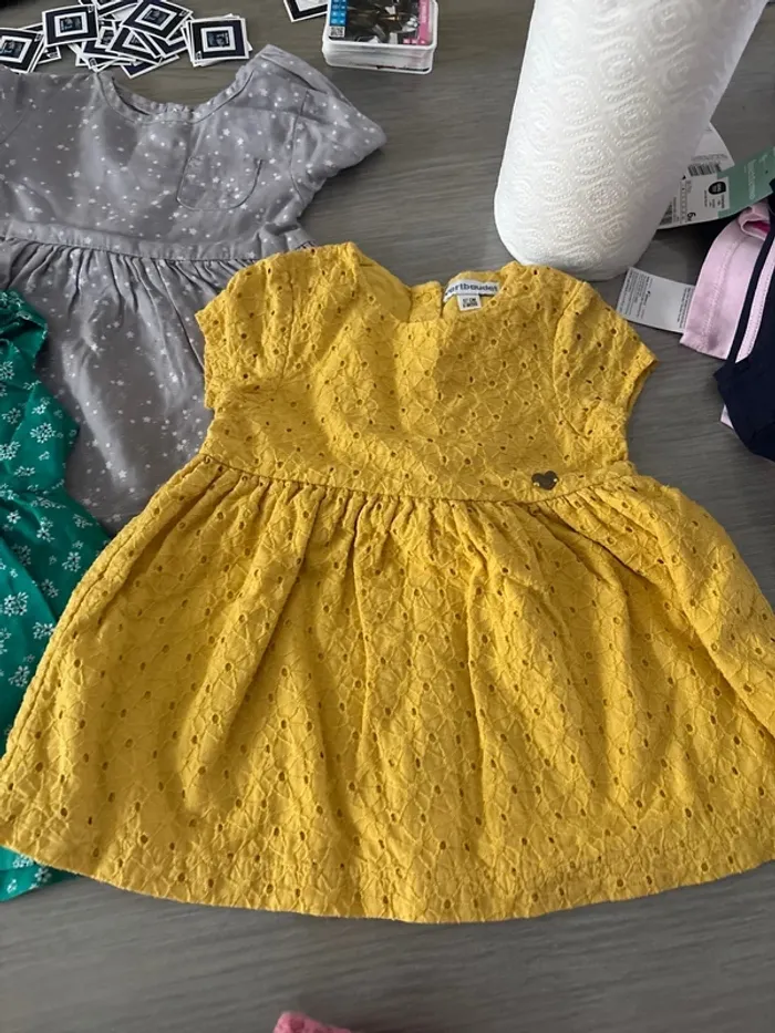 Lot robe 6 mois - photo numéro 7