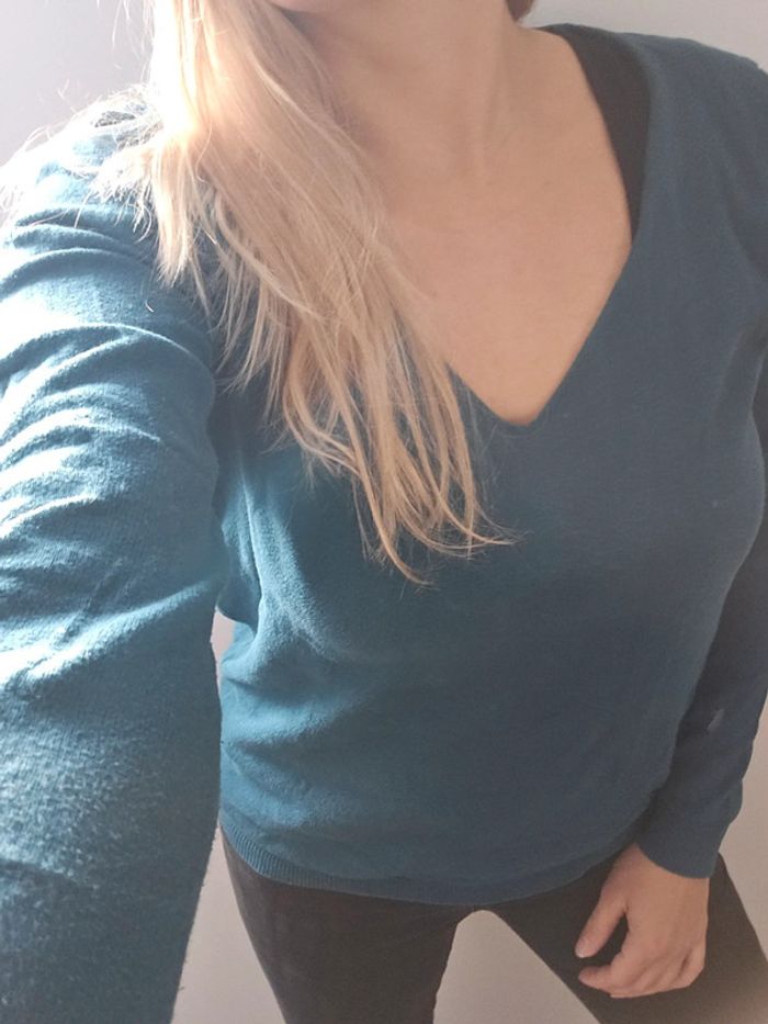 Pull cache cache taille M - photo numéro 2