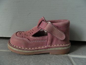 Chaussures en cuir fille T 20 "Adélie"