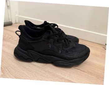 Adidas Ozweego Basket basse - Taille 43 1/3 - Noir Effet Militaire - Très bon État