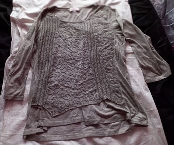Tee shirt Armand Thiery taille 4