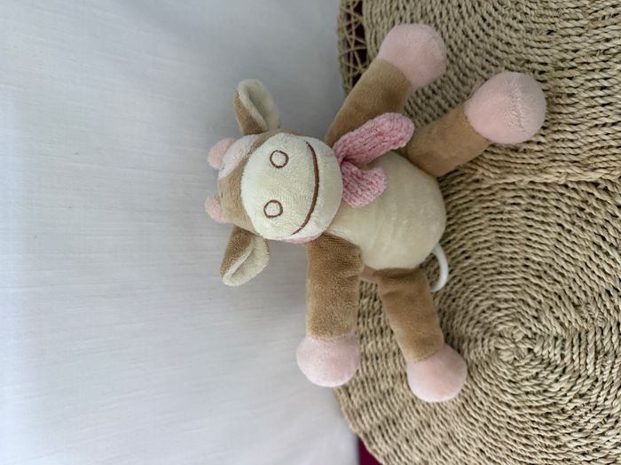 Peluche musicale vache marron beige et rose NOUKIE'S - photo numéro 4