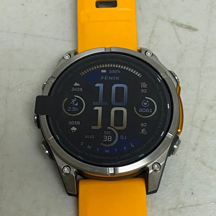 Montre connectée Garmin fenix 8 47 mm AMOLED saphir titane orange étincelant graphite - photo numéro 6