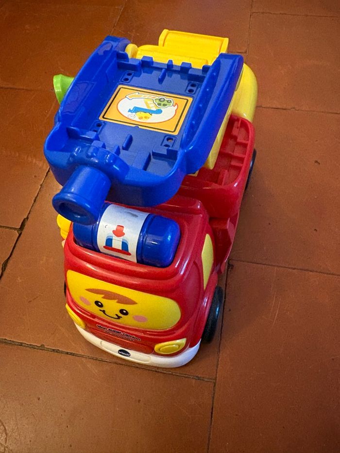 Tut tut bolide camion pompier