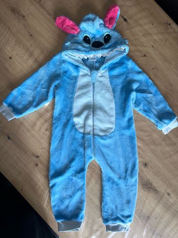 Combinaison stitch