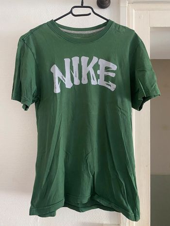 T-shirt nike vert