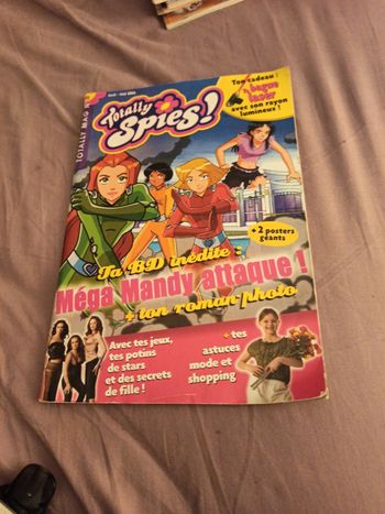 Totalies spies la bd inédite