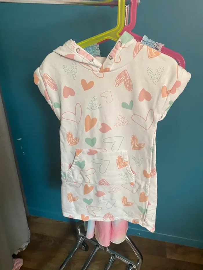 👗 Lot vêtements fille – Taille 8 ans 👗 - photo numéro 17