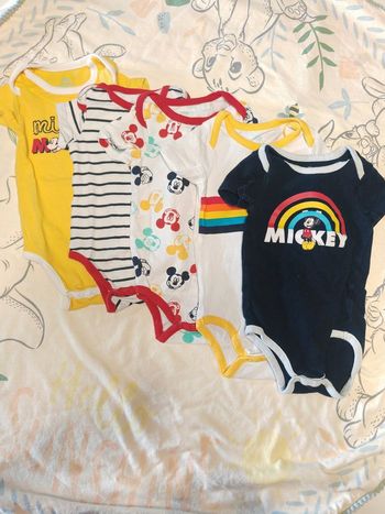 Lot 5 bodies Mickey Disney 9mois