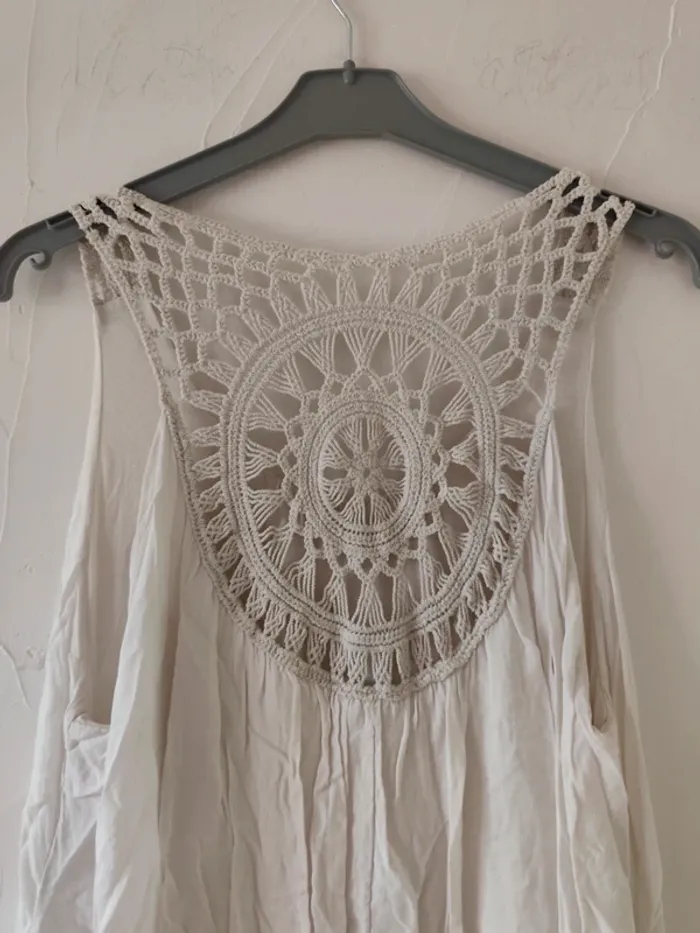 Magnifique robe d'été avec broderie dos taille 38 - photo numéro 5