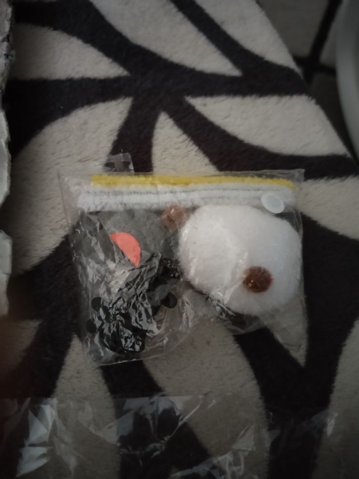 Kit loisirs créatifs figurines ou animaux neufs + petits cadeaux - photo numéro 5