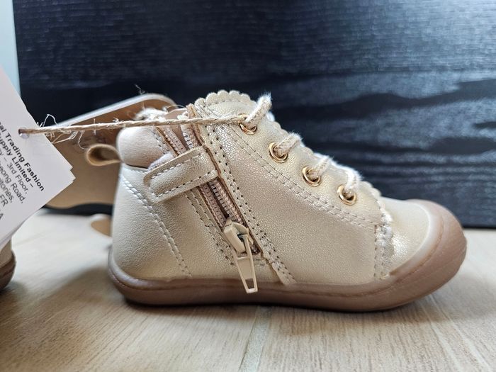 Chaussure 1er pas - photo numéro 4