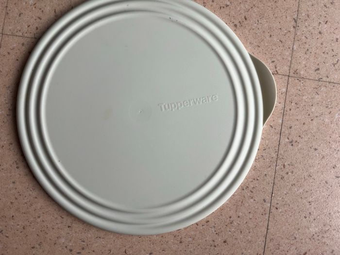Saladier 3l Tupperware - photo numéro 4