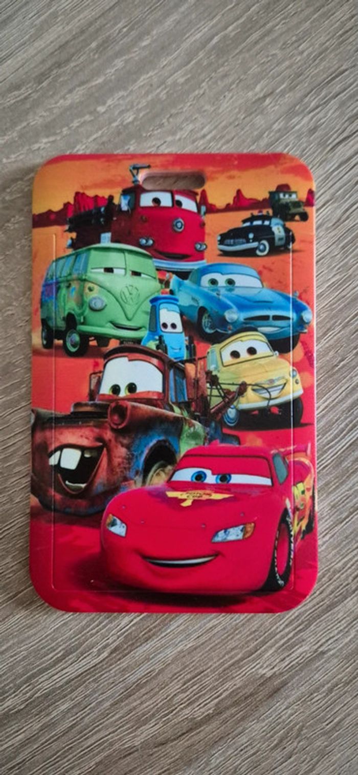 Porte carte d'identité Cars Mc Queen avec lanière fantaisie. - photo numéro 2
