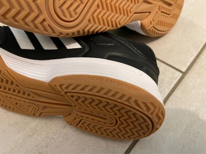 Basket Adidas adiwear 36,5 neuf - photo numéro 5