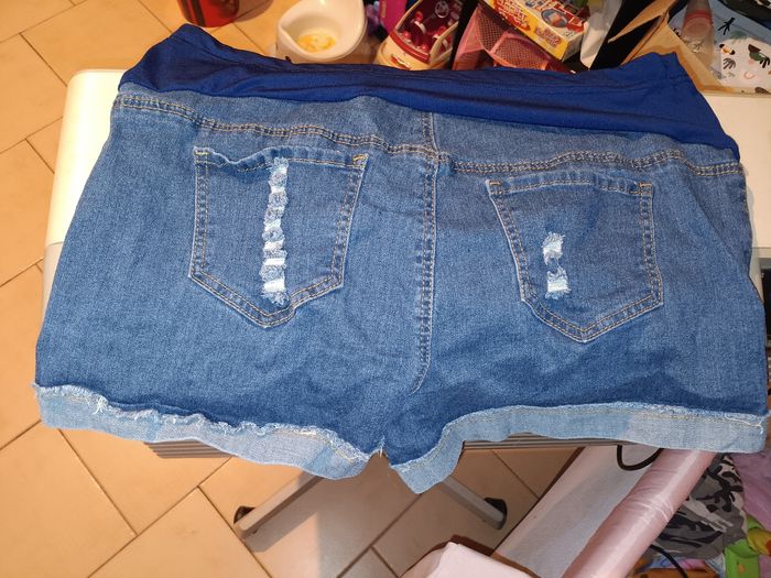 Short grossesse - photo numéro 2