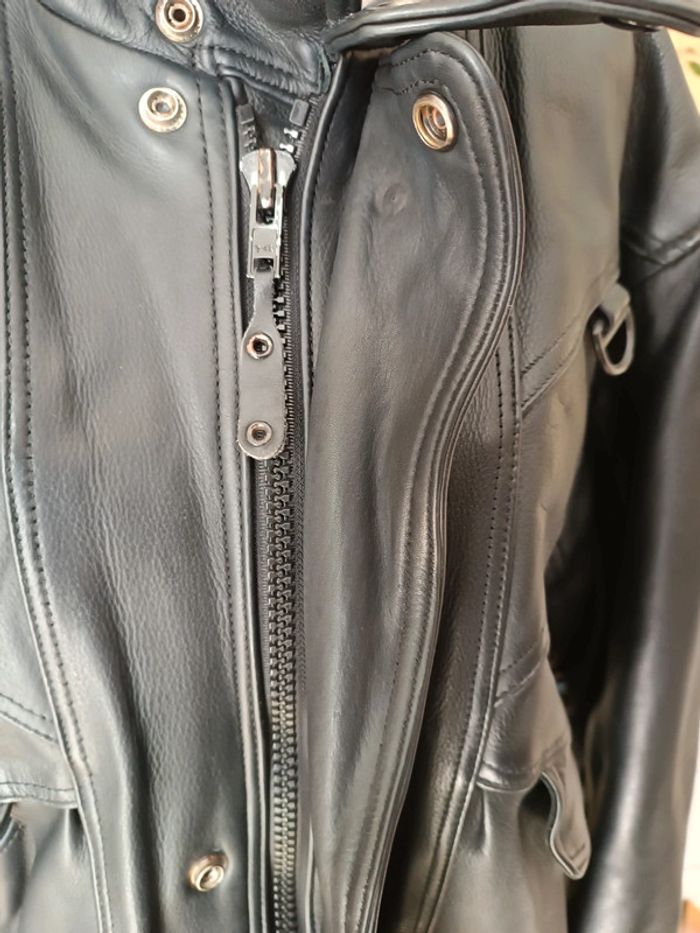Blouson moto noir en cuir - photo numéro 9