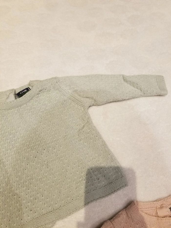 Lot de 2 gilets en maille Kiabi - jumixtes taille 3 mois - photo numéro 3