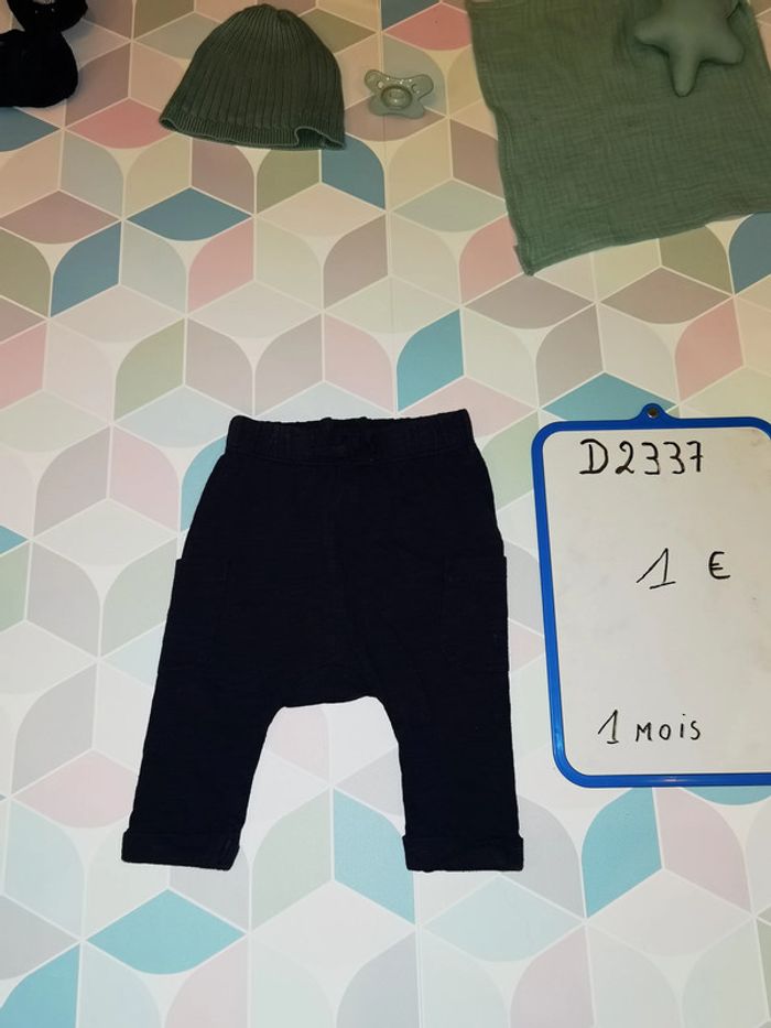D2337 - pantalon garçon 1 mois - photo numéro 3