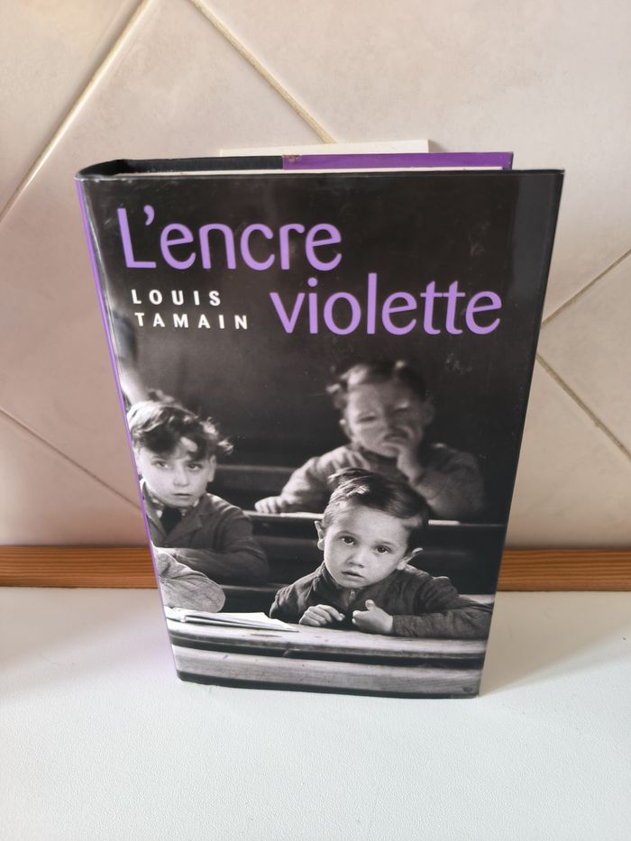 livre L'encre violette - louis tamain en tres bon etat ref EC