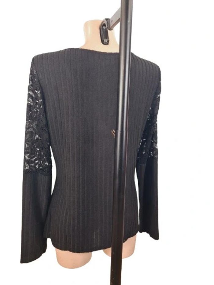 Pull noir - photo numéro 2