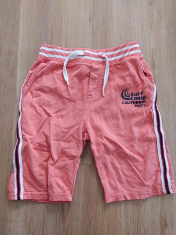 Short tape à l'oeil orange 7 ans