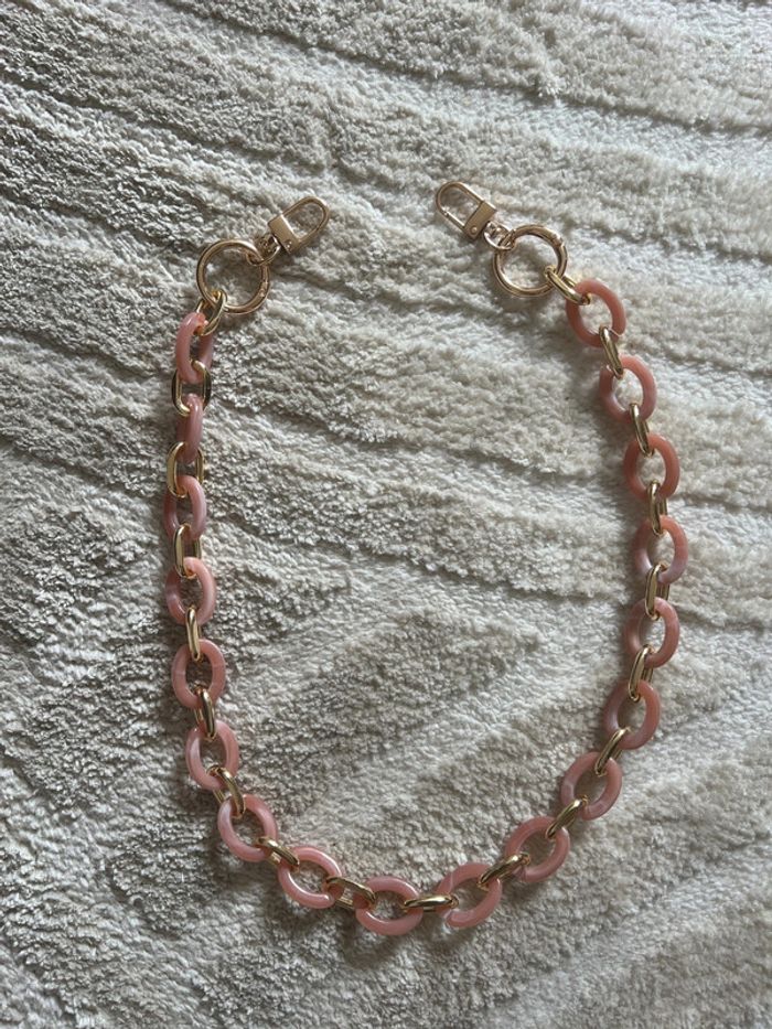 Collier pour coque iPhone