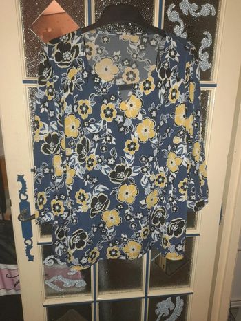 Jolie tunique fleurie