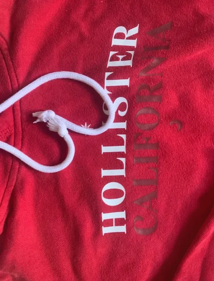Sweat hollister rouge édition limitée - photo numéro 3