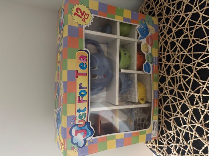 Coffret de jeu Service à thé avec grimaces Champion - photo numéro 3