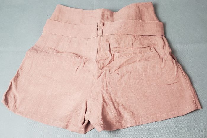 short femme taille haute - photo numéro 2