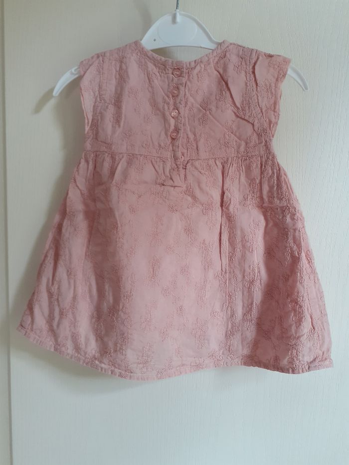 Robe été 6 mois - photo numéro 2