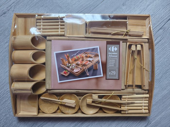 Plateau présentation sushi.