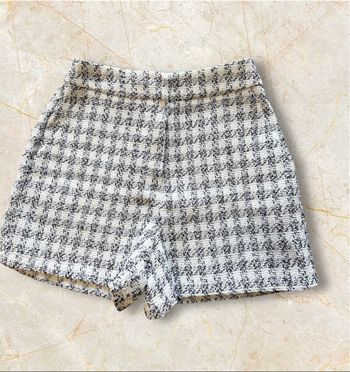 Short taille haute chiné blanc noir kiabi taille 34 XS