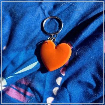 Porte clef cœur orange