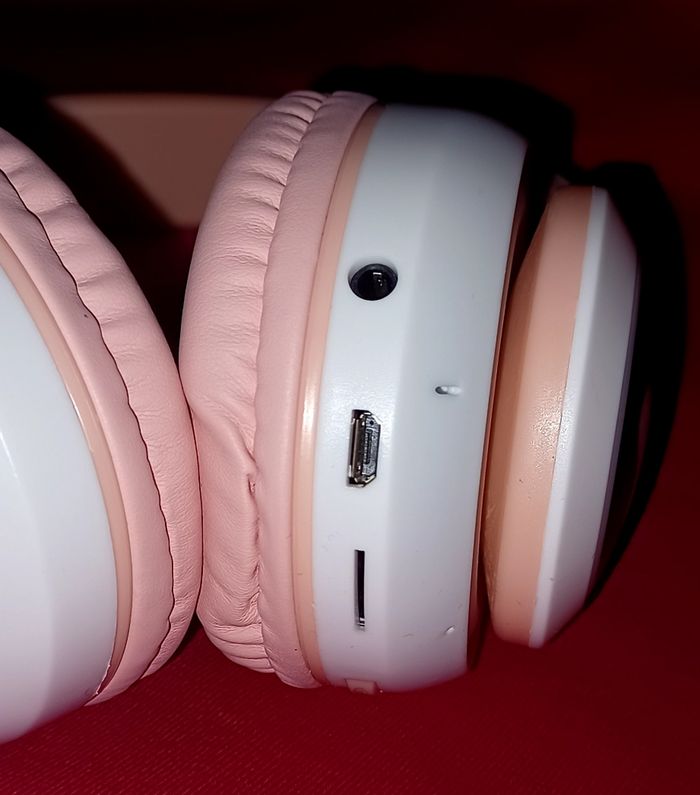 Casque oreilles de chat - photo numéro 4