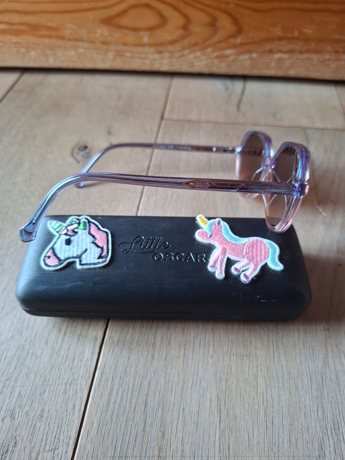 Lunettes solaires Little Oscar neuves - photo numéro 3