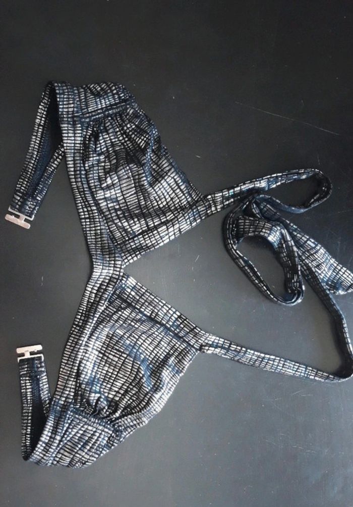 Haut de bikini - photo numéro 4