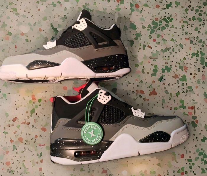 Black friday Jordan 4 rétro   taille 42 neuve avec étiquettes 🏷 - photo numéro 10