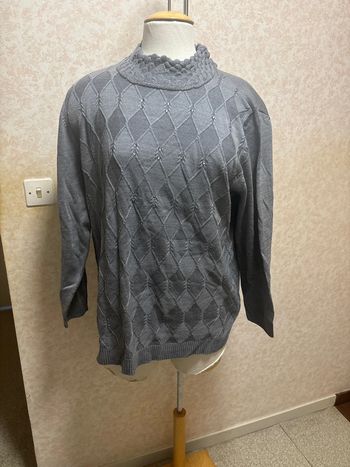 Pull à strass taille 48