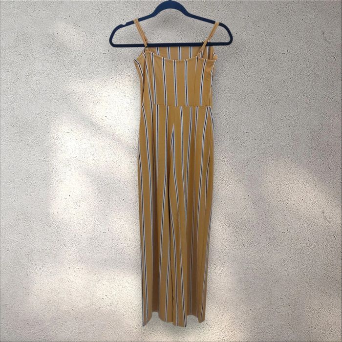 Combinaison fluide jambes larges bretelles ajustables Bershka XS - photo numéro 3